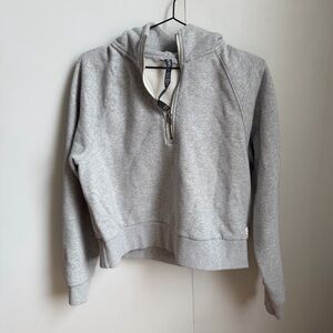 Vuori women’s Restore Half Zip Hoodie grey